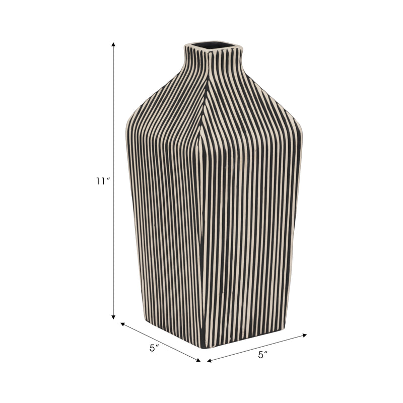 11 Lines Square Vase, Black/white