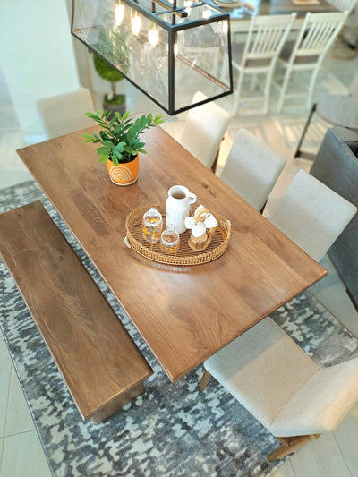 Isanti Dining Table Set