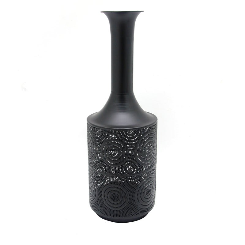 METAL 24 TEXTURED VASE, BLACK