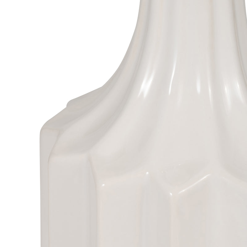 CER, 16 FLUTED VASE, WHITE