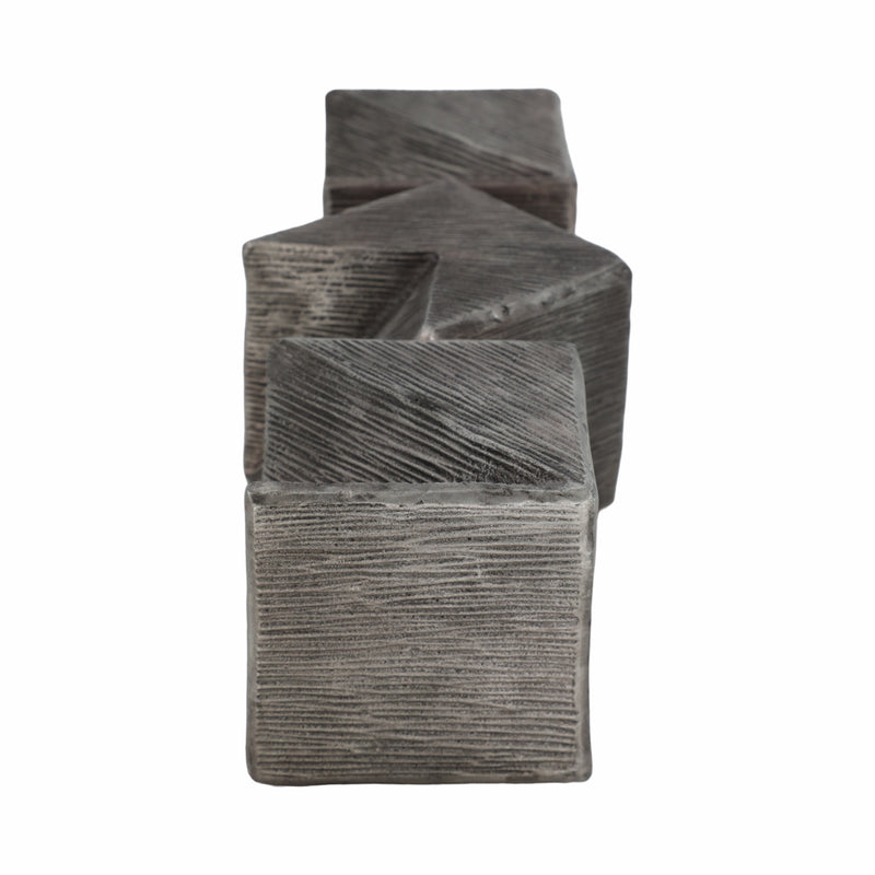 18 Lyon Small Silver Cube Statuary