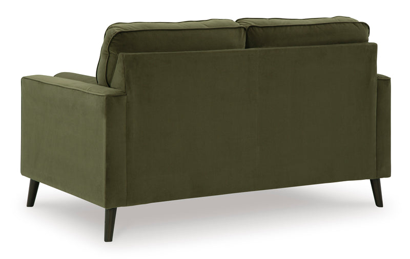 Reveon Lakes Loveseat