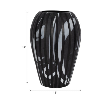 19 MINERVA LARGE BLACK AND WHITE GLASS VASE