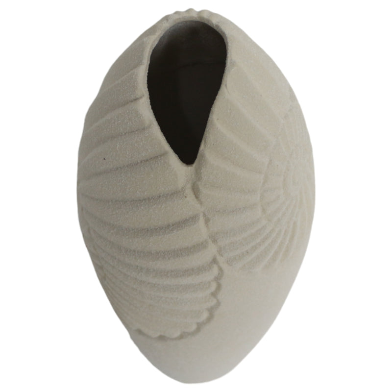 16 Perry Small Shell Vase