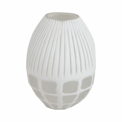 11 Arles Small White Glass Vase