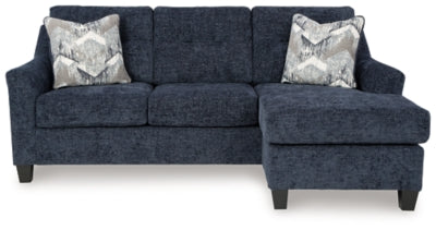 Keenelynn Sofa Chaise