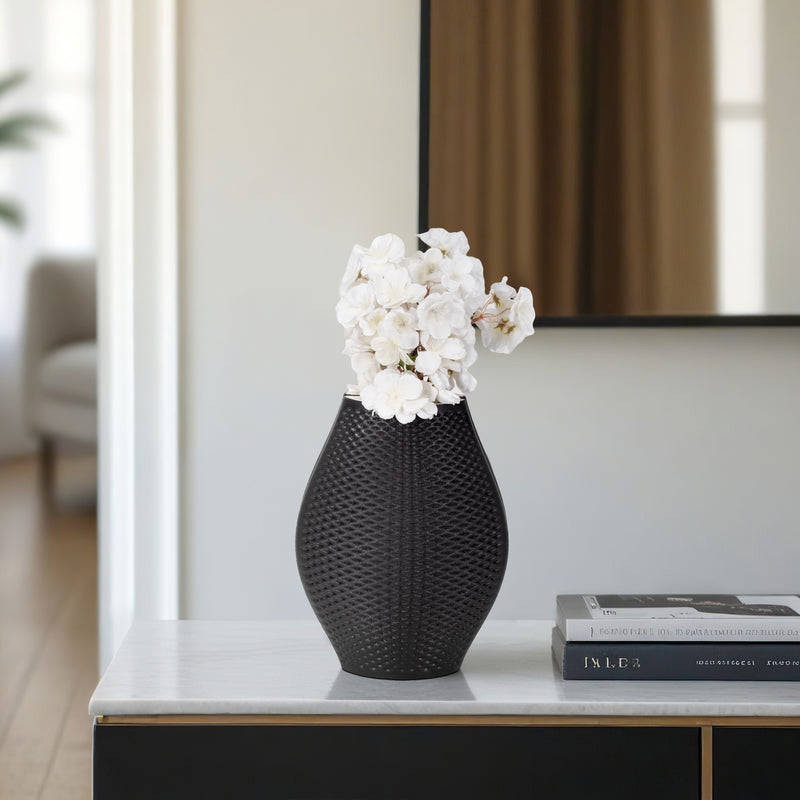 11 Fernando 3d Printed Vase, Black