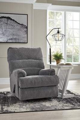 ROCKER RECLINER