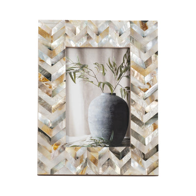 RESIN, 4X6 CAPIZ CHEVRON PHOTO FRAME, MULTI