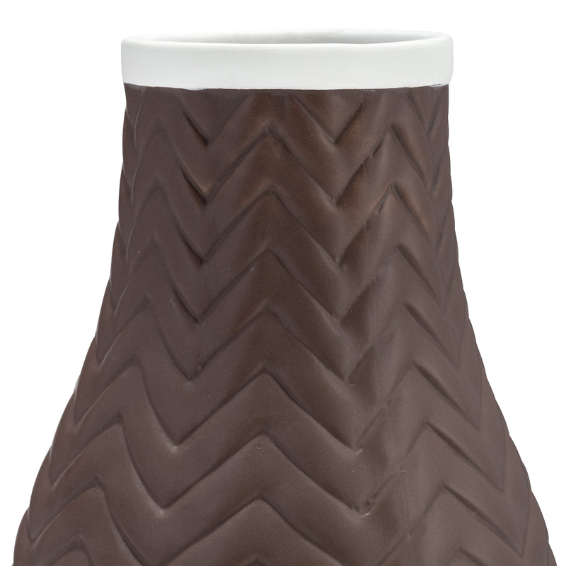 10 CHEVRON VASE, JAVA