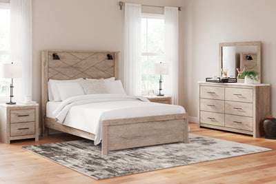 Senniberg- Queen Panel Bed