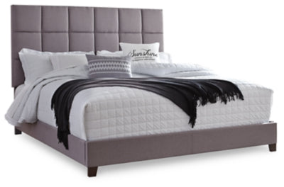 KING UPHOLSTERED BED