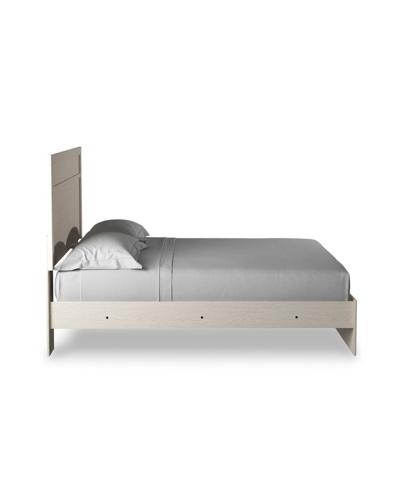 Stelsie King Panel Bed