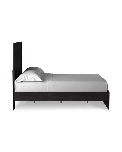 Belachime Queen Panel Bed