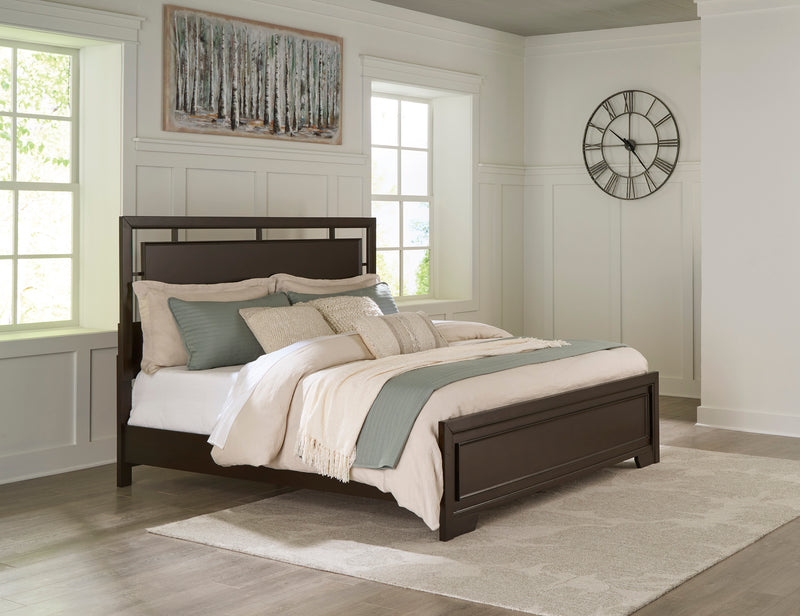 Covetown California King Panel Bed