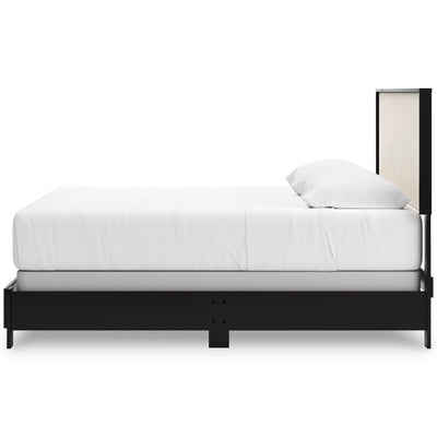 Kasteiner King Upholstered Bed