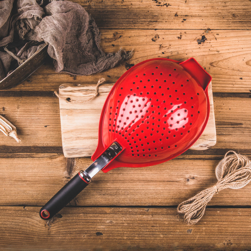 Betty Crocker Plastic Colander (40X18X8.5CM) Red