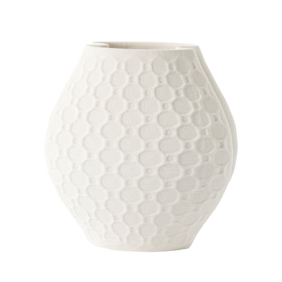 11 ELPHANTINE 3D PRINTED VASE, IVORY/BEIGE