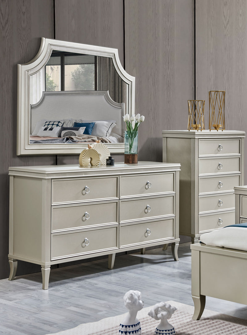 CLAREMONT WOODS DRESSER