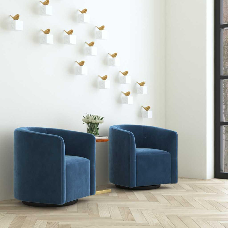 Flying Solo Wall Decor