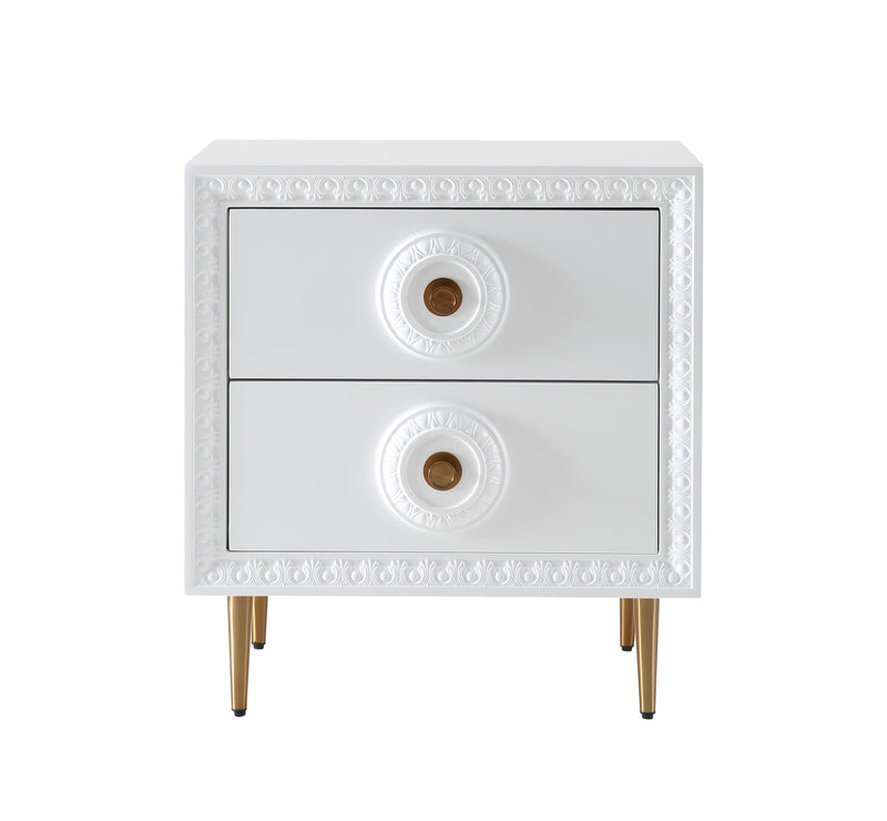 Bovey White Lacquer Side Table