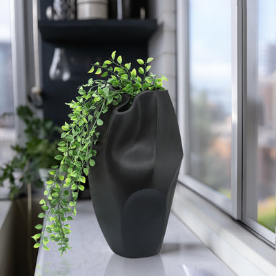 CER, 14H ABSTRACT VASE, BLACK