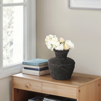 11 Cleo Medium Black Ecomix Vase