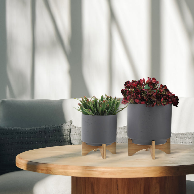 S/2 8/10 PLANTER W/ WOOD STAND, MATTE GRAY