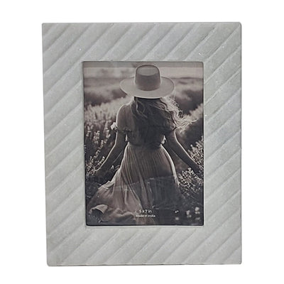 5x7 Marble Border Photo Frame, White