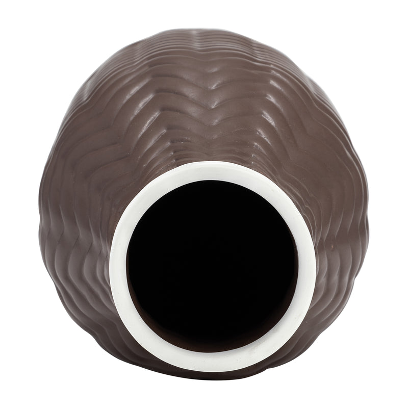 10 CHEVRON VASE, JAVA