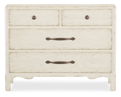 Americana Bachelor Chest