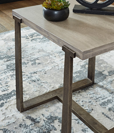 Dalenville End Table (6611188121696)